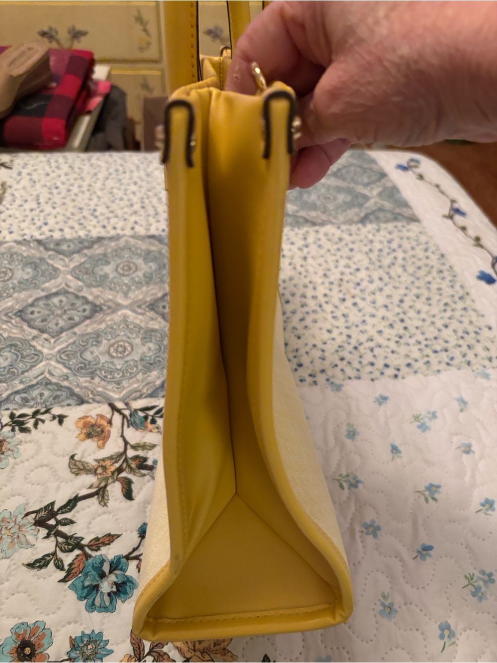 Michael Kors authentic ombre Yellow Trim Canvas Tote - Picture 6 of 16